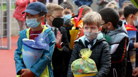 Study: Face masks DO harm children’s development Masked-children-CGTN-Europe-450x253