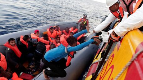 Italian media reports MSF crew are under investigation for role in migrant rescue © Yara Nardi