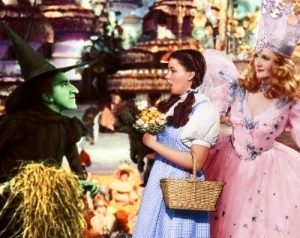 The-Wicked-Witch-Dorothy-and-Glinda-the-wizard-of-oz-5020473-300-238.jpg