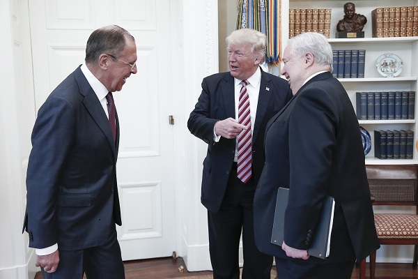 Left to right: Russian Foreign Minister Sergei Lavrov, President Trump, Russian ambassador to the U.S. Sergey Kislyak