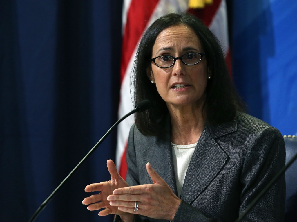 WASHINGTON, DC - NOVEMBER 04:  Illinois Attorney General, Lisa Madigan speaks about a crackdown on deceptive and abusive debt collection practices during a news conference at the FTC headquarters November 4, 2015 in Washington, DC. The FTC announced a nationwide coordinated federal and state enforcement initiative targeting deceptive and abusive debt collection practices.  (Photo by Mark Wilson/Getty Images)