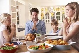 family-dinner-prayer.jpg