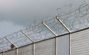 Prison fence_Venezuela_(archives)