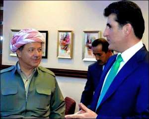 Massoud Barzani (L), whose term as President of Iraq’s Kurdistan Region ended on August 20, 2015, but refused to step down and remains unofficially in office, talk with his nephew Kurdistan PM Nechirvan Barzani. (archives)