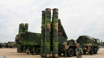 China's FD-2000 / HQ-9 SAM system (Image from http://chinesemilitaryreview.blogspot.com)