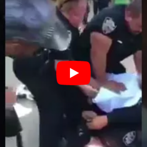 [WATCH] Disturbing Video Shows an NYPD Officer Punching Teenager in the Head