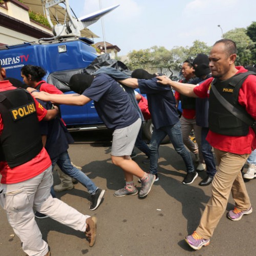 Indonesia Police Arrest 141 Men Accused of Being Homosexuals