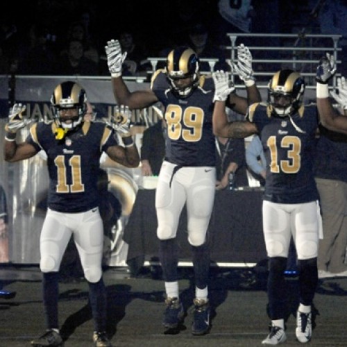 Police Call for St Louis Rams Players to be “Disciplined” for Making Hands-Up Gesture