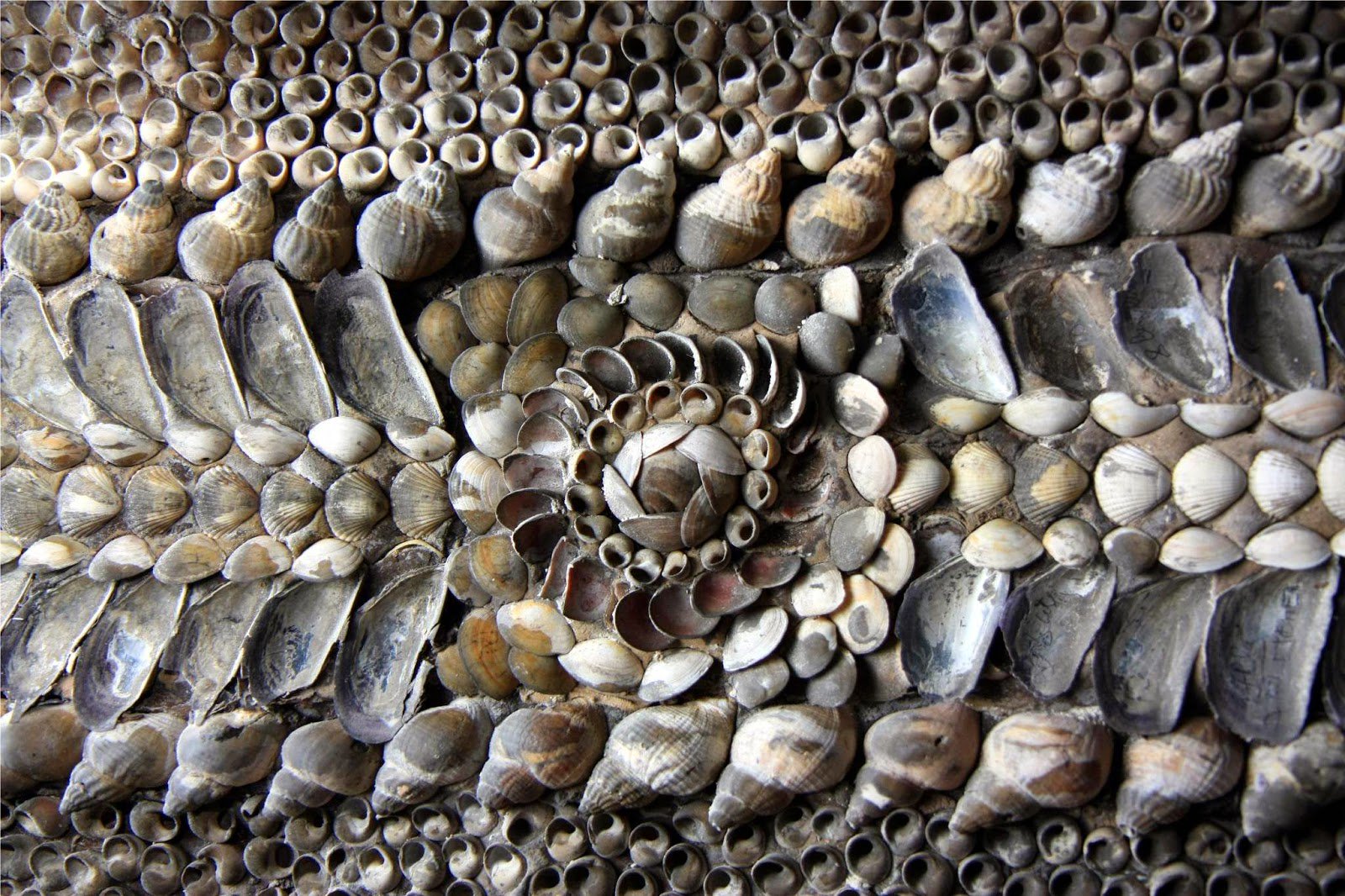 Margate Shell Grotto 20