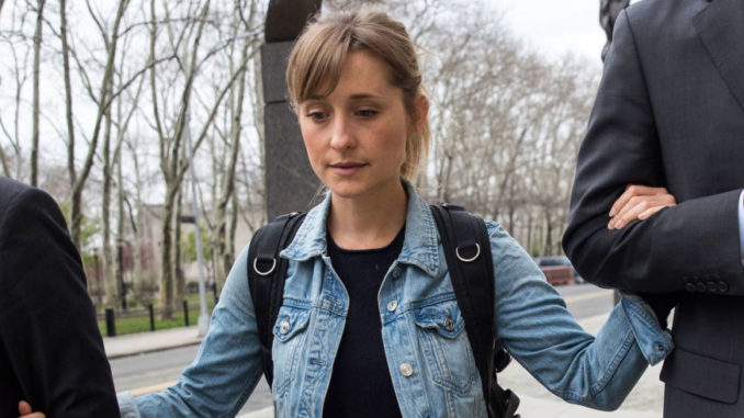 'Smallville' star Allison Mack confesses she supplied kids to Clintons and Rothschilds