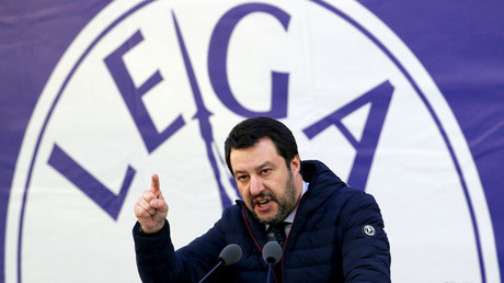 Italian Northern League leader Matteo Salvini speaks during a political rally in Milan, Italy, on February 24, 2018. © Tony Gentile / Reuters