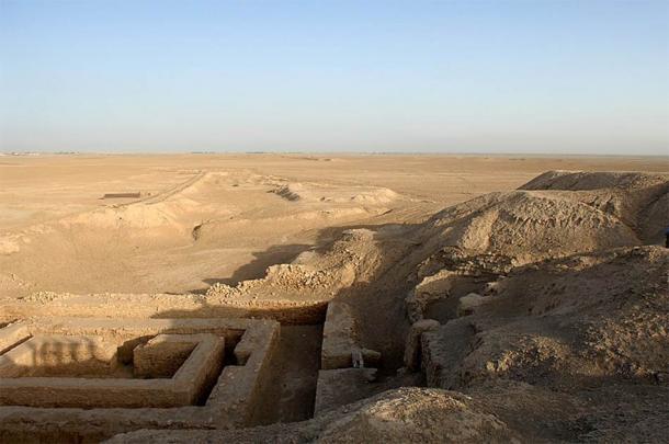 Uruk Archaeological site at Warka, where the 5,000-year old, signed Sumerian tablet was unearthed. (MOD / OGL)