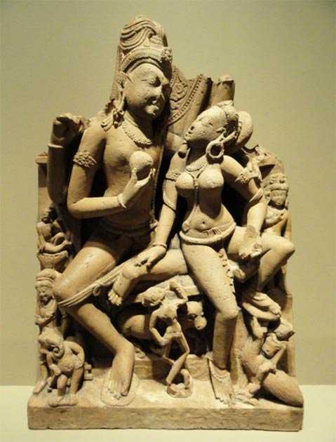 Shiva and Parvati, Gurjara-Pratihara Dynasty of Kannauj, Uttar Pradesh, India, 9th to early 10th century, Nelson-Atkins Museum of Art. (Daderot / CC0)