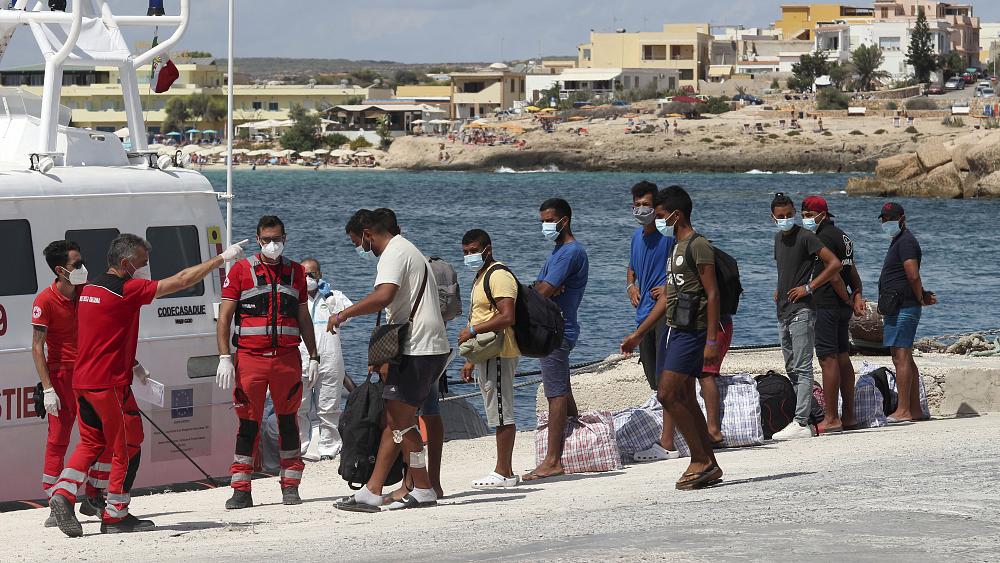 800 migrants removed from overcrowded asylum centre on island of ...