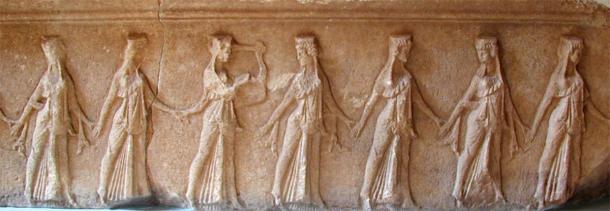 Dancer's Frieze from the Temenos, Samothrace (CC BY-SA 3.0)