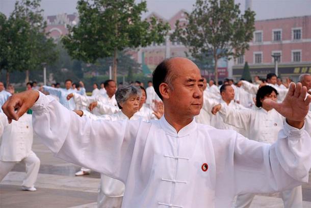 The arts of Qigong and Tai chi aim to balance the brain and body’s Yin and Yang qualities. (SONGMY/CC BY 2.5)