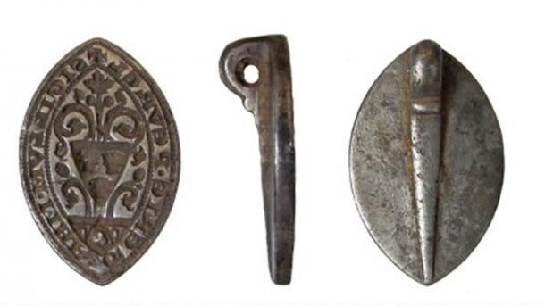 The medieval seal of a young woman was found in Buckinghamshire, England. Source: Oxfordshire County Council