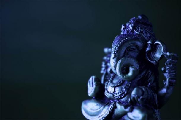 Ganesha idol in bronze (R P Anand kumar / Adobe Stock)