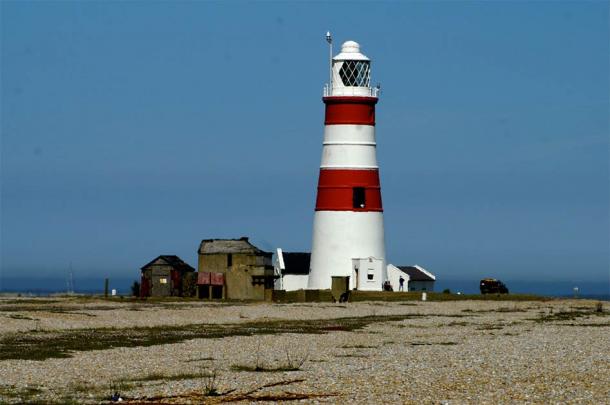 The Orfordness Lighthouse, the brightest lighthouse in the U.K., which may have been the source of the strange lights in the Rendlesham Forest UFO sightings. (David Merrett / CC BY 2.0)