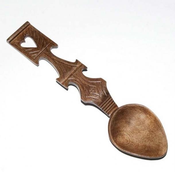 Welsh love spoons are traditionally made of wood. (National Museum Wales)