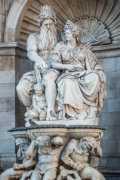 Neptune and his wife Salacia at a fountain near the Hofburg Palace in Vienna, Austria. (neurobite / Adobe Stock)