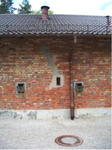 Dachau Zyklon chutes