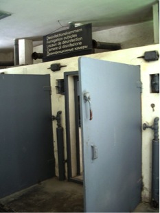Dachau Delousing chamber