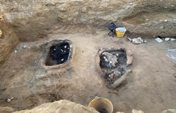 New evidence of ancient Greek burial ritual practices has been uncovered in Sicily. (Superintendence of Caltanissetta)
