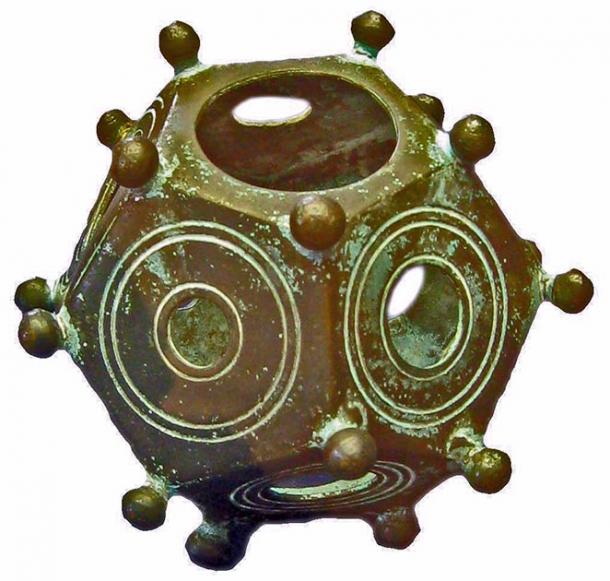 A rare hollow copper Roman dodecahedron like this one was also found in the “thief’s” home in Belgium. (Lokilech / CC BY-SA 3.0)