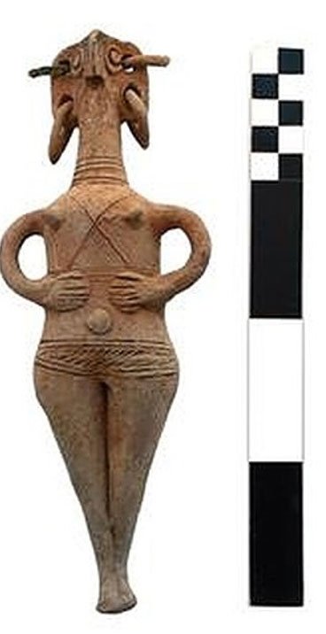 Ceramic figurine from the first tomb, locally made