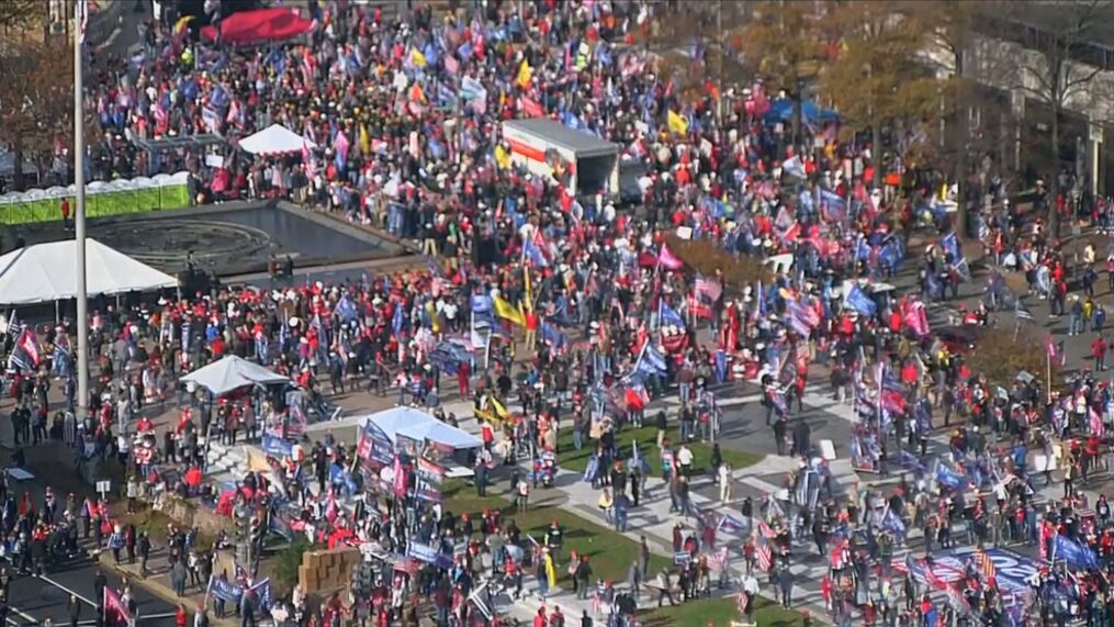 Throngs of President Trump's supporters gather in D.C. for Saturday rallies | WJLA