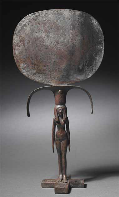 Bronze mirror, New Kingdom of Egypt, Eighteenth Dynasty, (1540–1296 BC) Cleveland Museum of Art (CC0)