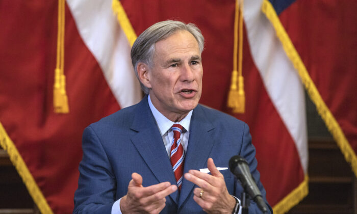 Texas Gov. Greg Abbott speaks at a press conference at the State Capitol in Austin, Texas, on May 18, 2020. (Lynda M. Gonzalez/The Dallas Morning News Pool)