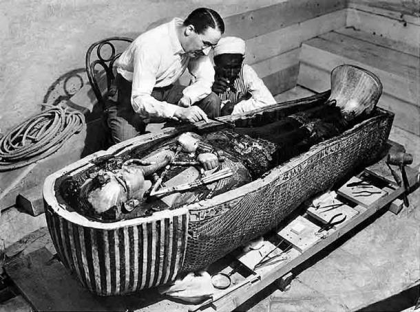 The tomb of Tutankhamen was discovered by archaeologist Howard Carter in 1922. The mummy of the famed pharaoh provided a wealth of information about the mummification process. (Public domain)