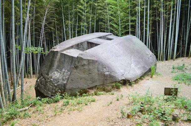 The equally mysterious Masuda-no-Iwafune megalith in Asuka, Nara Prefecture. (Saigen Jiro / CC0)