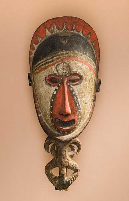 Spirit figure from Papua New Guinea, East Sepik Province, Southern Abelam or Boiken People, circa 1925. (Public Domain)