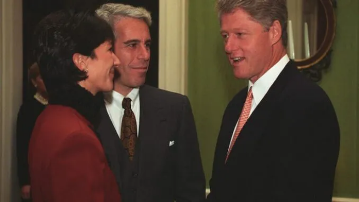 Judge Approves Unsealing of Documents Linking VIP Pedophile Pimp Ghislaine Maxwell to Clintons Image-60