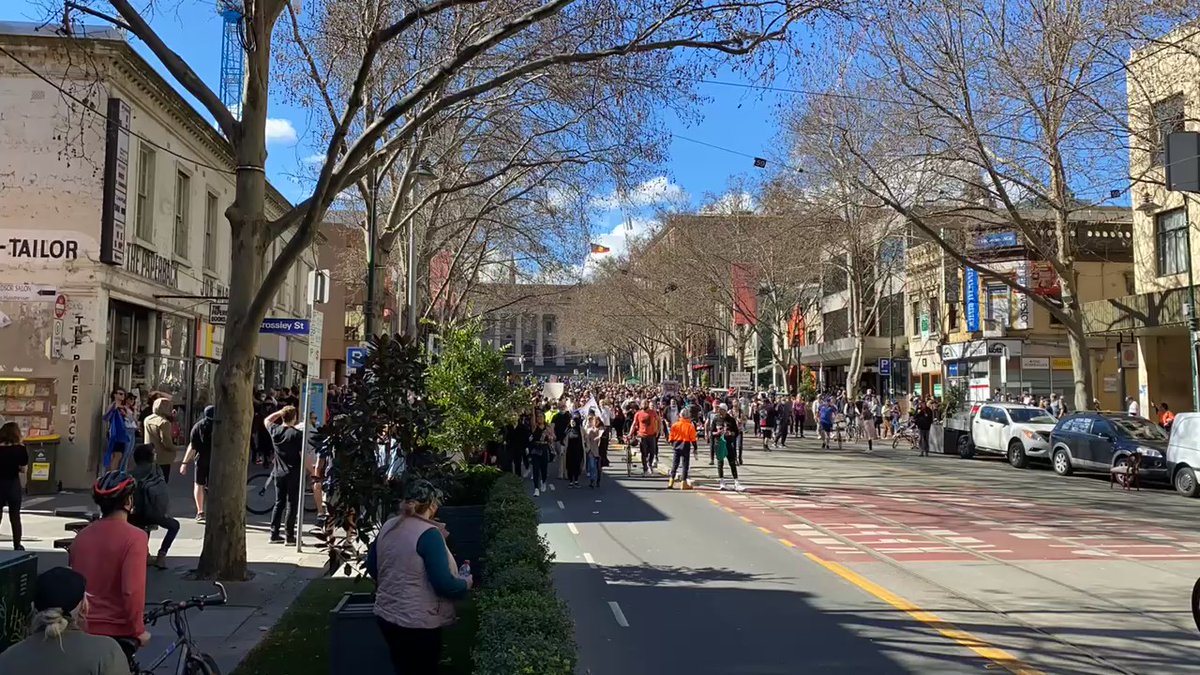 Clashes & arrests in Sydney, Melbourne as anti-lock down protesters defy Australian police pledge to unleash ‘full force’ GZ5fHsjKu_aZnaP1