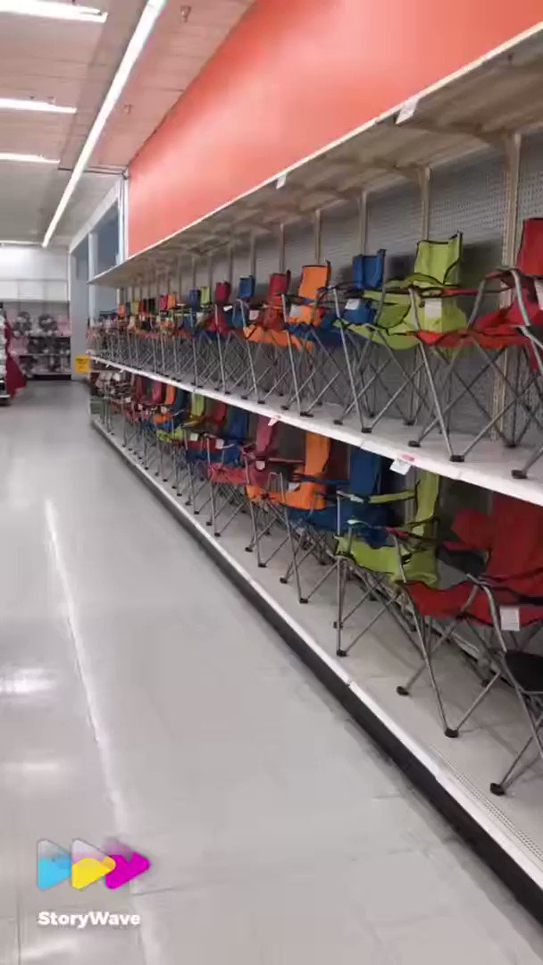 Disconcerting: Empty Store Shelves Stocked With Lawn Chairs to Hide Supply Chain Crisis Gizrah3SI_phFSsS