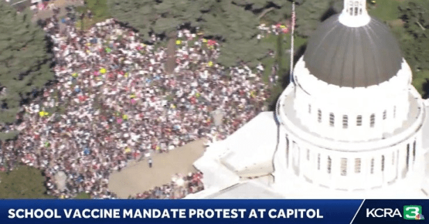 Thousands Gather at California State Capitol to Protest Newsom’s School Covid Vaccine Mandate (VIDEO) Image-1284