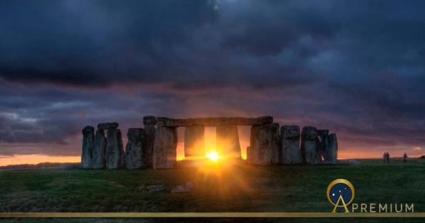 Stonehenge ( Gail Johnson / Adobe Stock)