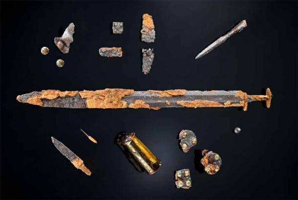 Early medieval weapons and jewelry found in southwestern Germany near the Danube River near Tuttlingen, Germany. 