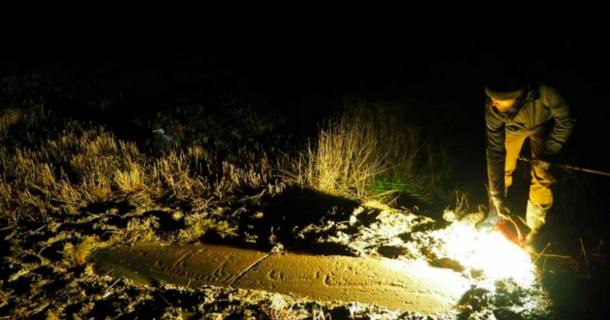 Using torchlight to reveal rock carvings in Norway by night. Source: Fjeld, Klavestad, Tangen / Science in Norway