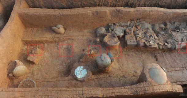 21 ancient Han tombs have been discovered, including a rare 2,000-year-old double-layer burial tomb. Source: Xinhua