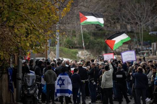 Demonstration against illegal Jewish settlements in Jerusalem on January 13, 2023. [Mostafa Alkharouf - Anadolu Agency]
