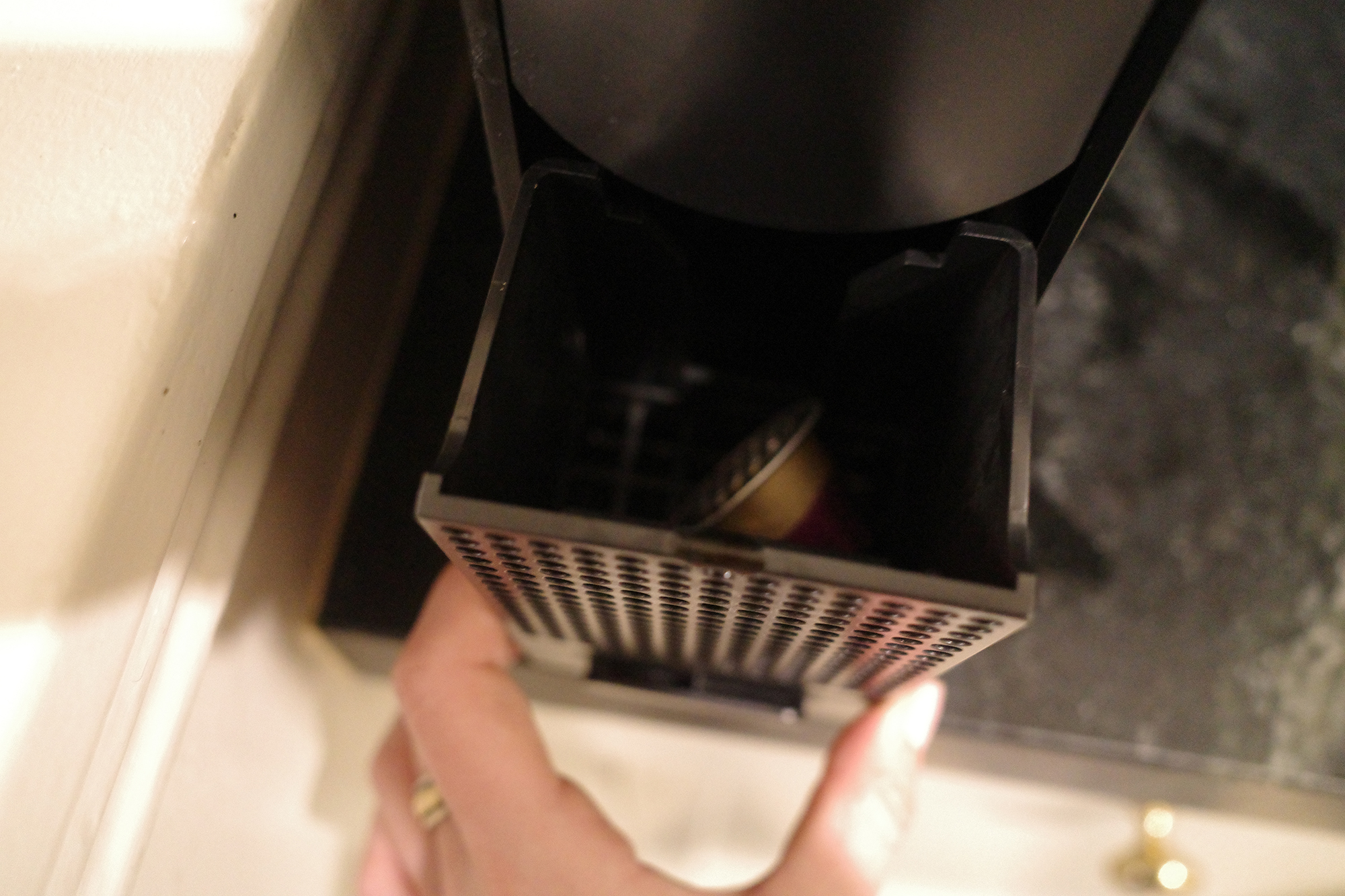 nespresso-essenza-mini-pod-drawer.jpg