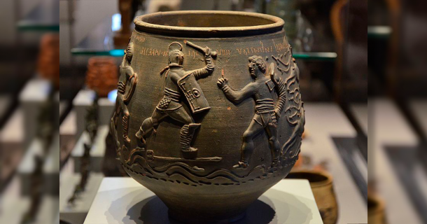The Colchester Vase gladiator fighting scene. Source: Carole Raddato / CC BY-SA 2.0