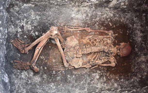 Discovered in Malomirovo, Bulgaria, the skeleton of a horse rider displays the typical burial custom of the Yamnaya Source: Michał Podsiadło/Science Advances