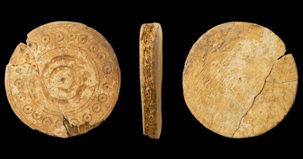 The tableman gaming piece discovered in Bedfordshire, England. Source: Cotswold Archaeology