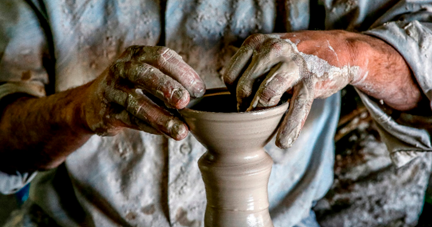 Pottery workshop in Palestine. Source: Julian / Adobe Stock.